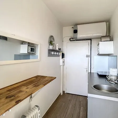 Apartment Studio Ajaccio, 1 Piece, 2 Personnes - Fr-1-724-49 Ajaccio (Corsica)